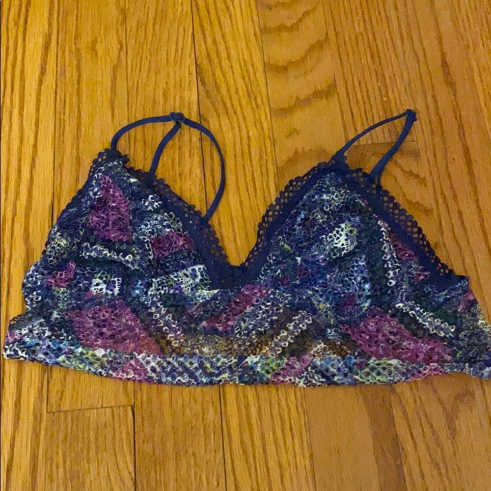 Victoria’s Secret Bralette Medium